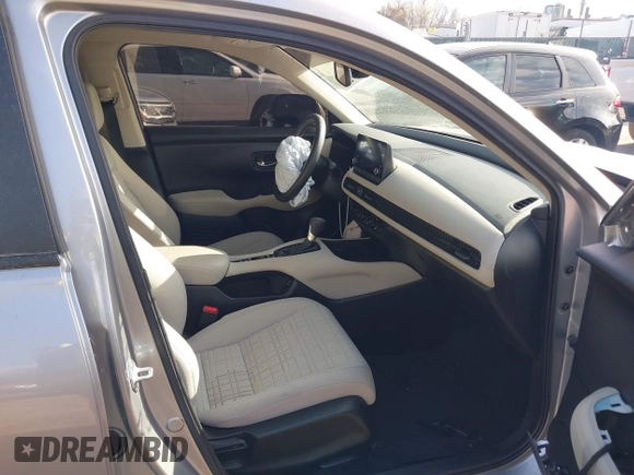 2024 Honda HR-V LX with VIN 3CZRZ2H39RM717198, listed as a IAAI auction lot 41897481 with 19,432 mi miles and . Bid and sale history available at DreamBid. Image 5.