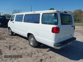1995 Dodge Passenger with VIN 2B5WB35Z2SK548881, listed as a IAAI auction lot 41665829 with 100,467 mi miles. Bid and sale history available at carsss.com. Image 3.