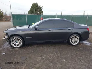 2015 BMW 7 Series 750i xDrive with VIN WBAYB6C56FG299238, listed as a IAAI auction lot 41441393 with 62,396 mi miles. Bid and sale history available at carsss.com. Image 15.