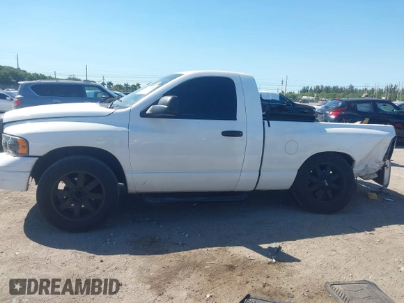 2005 Dodge 1500 ST with VIN 1D7HA16K15J646654, listed as a IAAI auction lot 41813148 with 170,149 mi miles. Bid and sale history available at carsss.com. Image 15.