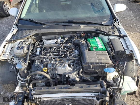2015 Volkswagen Golf SportWagen TDI SEL with VIN 3VWCA7AU4FM519804, listed as a Copart auction lot 41562505 with 142,383 mi miles and Salvage Title. Bid and sale history available at carsss.com. Image 12.
