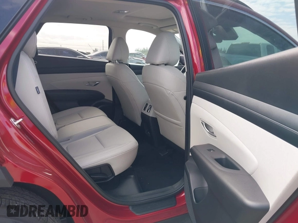 2025 Hyundai Tucson SEL Convenience with VIN 5NMJC3DE2SH475137, listed as a IAAI auction lot 41306350 with 808 mi miles. Bid and sale history available at carsss.com. Image 8.
