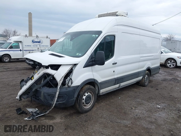 2022 Ford Transit Cargo with VIN 1FTBW3X83NKA44302, listed as a IAAI auction lot 41684165 with 33,463 mi miles and . Bid and sale history available at DreamBid. Image 18.