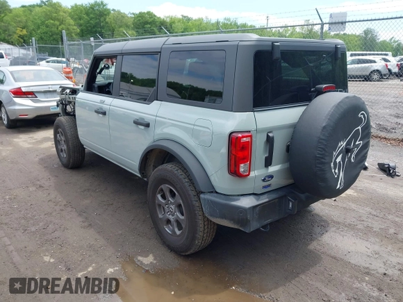 2023 Ford Bronco with VIN 1FMDE5BH5PLC15428, listed as a IAAI auction lot 42263776 with 11,556 mi miles and . Bid and sale history available at DreamBid. Image 3.