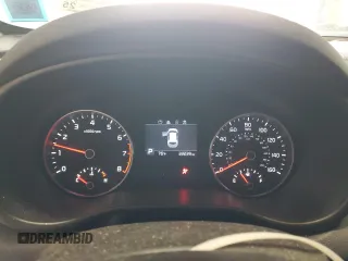 2022 Kia Sportage LX z VIN KNDPMCAC8N7983117, wystawiony jako Copart lot #56585455 z przebiegiem 33 239 mil mil oraz Szkoda całkowita • Salvage title. Historia ofert i sprzedaży dostępna na DreamBid. Obrazek 9.