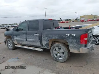 2010 Chevrolet Silverado 1500 LT with VIN 3GCRCSE0XAG228684, listed as a IAAI auction lot 40975818 with 264,129 mi miles and . Bid and sale history available at DreamBid. Image 13.