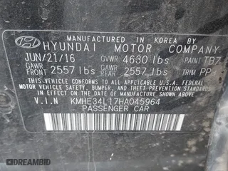 2017 Hyundai Sonata Hybrid Limited with VIN KMHE34L17HA045964, listed as a IAAI auction lot 41397078 with 135,109 mi miles. Bid and sale history available at carsss.com. Image 9.