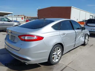 2014 Ford Fusion SE with VIN 3FA6P0H78ER329212, listed as a IAAI auction lot 41878906 with 117,184 mi miles. Bid and sale history available at carsss.com. Image 4.