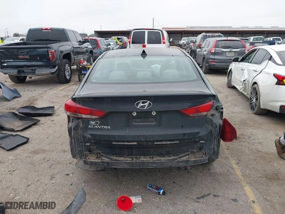 2017 Hyundai Elantra SE with VIN 5NPD84LFXHH140539, listed as a IAAI auction lot 41583020 with 112,035 mi miles. Bid and sale history available at carsss.com. Image 16.