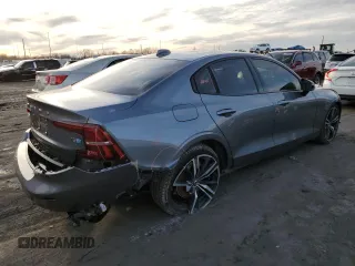 2019 Volvo S60 R-Design with VIN 7JR102FM8KG003945, listed as a Copart auction lot 81183193 with 42,874 mi miles. Bid and sale history available at carsss.com. Image 3.