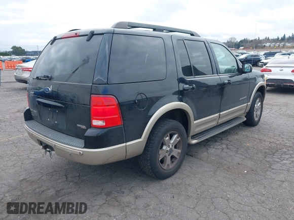2005 Ford Explorer Eddie Bauer z VIN 1FMZU74K35UA80048, wystawiony jako IAAI lot #41741608 z przebiegiem 145 922 mil mil oraz . Historia ofert i sprzedaży dostępna na DreamBid. Obrazek 4.