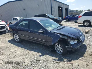 2001 Mercedes-Benz C 230/260/280/320 с VIN WDBRF61J51F090047, выставлен на аукционе Copart как лот 57763475 с пробегом 125 263 миль миль и Списание • Salvage title. История ставок и продаж доступна на DreamBid. Изображение 4.
