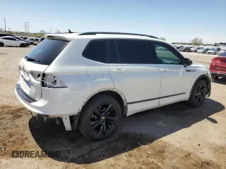 2023 Volkswagen Tiguan SE R-Line Black z VIN 3VVCB7AX7PM100553, wystawiony jako Copart lot #55635535 z przebiegiem 33 596 mil mil oraz Szkoda całkowita • Salvage title. Historia ofert i sprzedaży dostępna na DreamBid. Obrazek 3.