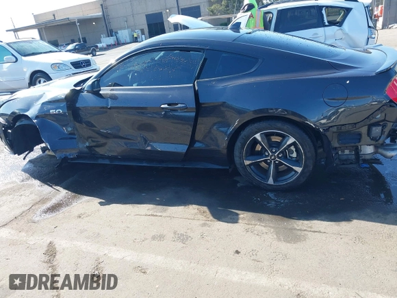 2022 Ford Mustang GT with VIN 1FA6P8CF6N5135181, listed as a IAAI auction lot 42171291 with 22,371 mi miles. Bid and sale history available at carsss.com. Image 19.