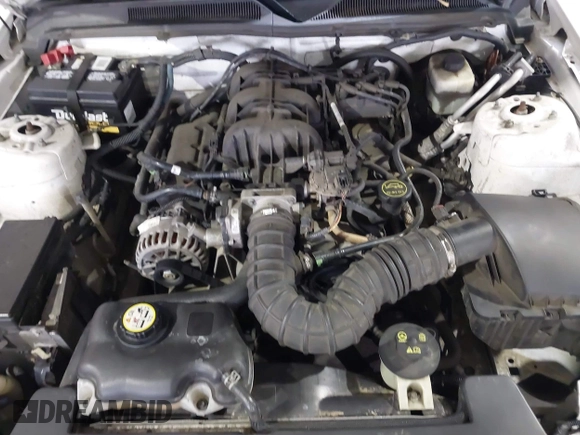 2007 Ford Mustang Deluxe with VIN 1ZVFT80N575259508, listed as a IAAI auction lot 41569259 with 164,315 mi miles. Bid and sale history available at carsss.com. Image 10.
