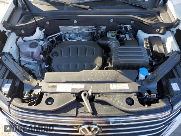 2025 Volkswagen Atlas SE with VIN 1V2HR2CA6SC502567, listed as a Copart auction lot 42052585 with 8,407 mi miles and Clean title. Bid and sale history available at DreamBid. Image 12.