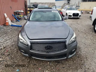 2018 Infiniti Q70 Luxe with VIN JN1BY1PP6JM330555, listed as a Copart auction lot 59846424 with 55,438 mi miles and Salvage title. Bid and sale history available at DreamBid. Image 5.