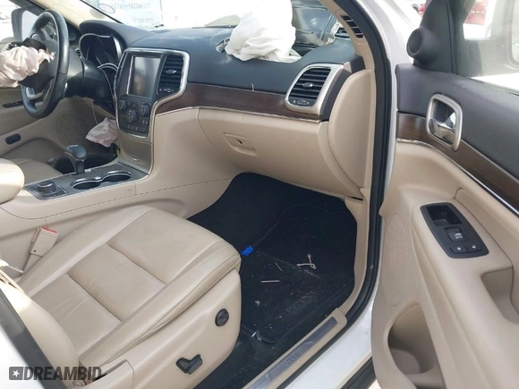 2015 Jeep Grand Cherokee Limited with VIN 1C4RJFBG8FC753817, listed as a IAAI auction lot 41247003 with 86,658 mi miles. Bid and sale history available at carsss.com. Image 5.