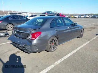 2017 Mercedes-Benz C 43 AMG с VIN 55SWF6EBXHU206007, выставлен на аукционе IAAI как лот 41763850 с пробегом 91 214 миль миль и . История ставок и продаж доступна на DreamBid. Изображение 4.