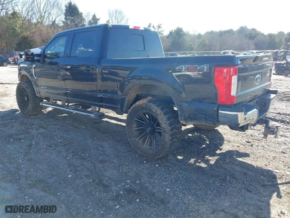 2019 Ford Super Duty F-250 SRW XL with VIN 1FT7W2BT3KEE65605, listed as a IAAI auction lot 41478291 with NaN miles. Bid and sale history available at carsss.com. Image 3.