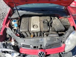 2008 Volkswagen Rabbit S z VIN WVWBA71K48W008738, wystawiony jako Copart lot #55779555 z przebiegiem 140 317 mil mil oraz Szkoda całkowita • Salvage title. Historia ofert i sprzedaży dostępna na DreamBid. Obrazek 11.