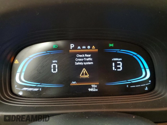 2023 Hyundai Venue Limited with VIN KMHRC8A30PU221005, listed as a Copart auction lot 59570625 with 9,452 mi miles and Salvage title. Bid and sale history available at DreamBid. Image 9.