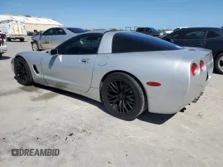 2000 Chevrolet Corvette with VIN 1G1YY22G6Y5127716, listed as a Copart auction lot 47095225 with 168,085 mi miles and Salvage Title. Bid and sale history available at carsss.com. Image 2.