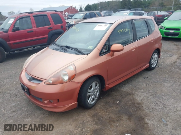 2007 Honda Fit Sport with VIN JHMGD38607S068566, listed as a IAAI auction lot 41952423 with 271,140 mi miles. Bid and sale history available at carsss.com. Image 2.