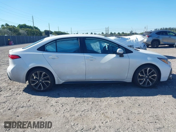 2020 Toyota Corolla SE with VIN 5YFS4RCE1LP024634, listed as a IAAI auction lot 41828897 with 61,330 mi miles. Bid and sale history available at carsss.com. Image 13.