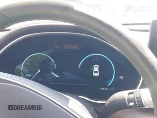 2023 Genesis G80 z VIN KMTGE4S15PU007107, wystawiony jako IAAI lot #42205296 z przebiegiem 29 878 mil mil oraz . Historia ofert i sprzedaży dostępna na DreamBid. Obrazek 18.