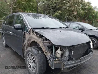2013 Honda Odyssey EX-L с VIN 5FNRL5H60DB015125, выставлен на аукционе IAAI как лот 41972487 с пробегом 183 809 миль миль и . История ставок и продаж доступна на DreamBid. Изображение 1.