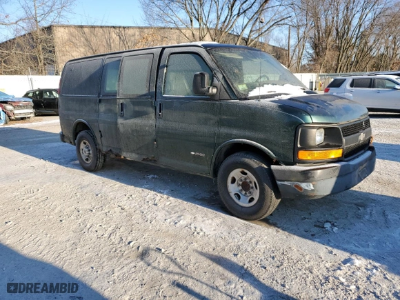 2004 Chevrolet Express Cargo Van with VIN 1GCGG25V841115584, listed as a Copart auction lot 88891785 with 0 mi miles and Clean Title. Bid and sale history available at carsss.com. Image 4.