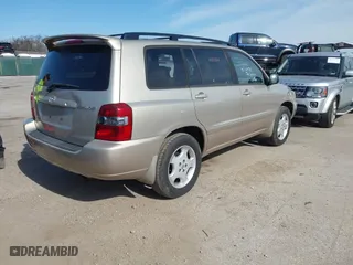 2007 Toyota Highlander w/3rd Row with VIN JTEEP21A070211970, listed as a IAAI auction lot 41761590 with 238,052 mi miles. Bid and sale history available at carsss.com. Image 4.