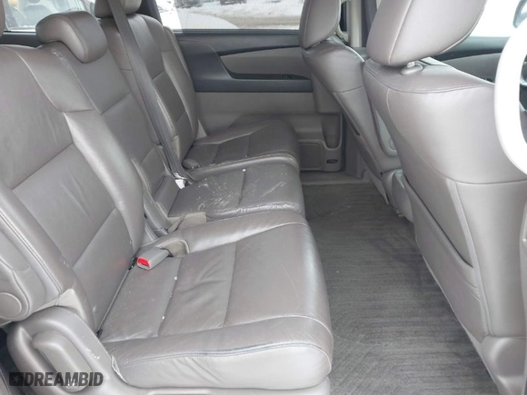 2013 Honda Odyssey EX-L with VIN 5FNRL5H65DB055040, listed as a IAAI auction lot 41615182 with 246,225 mi miles. Bid and sale history available at carsss.com. Image 8.