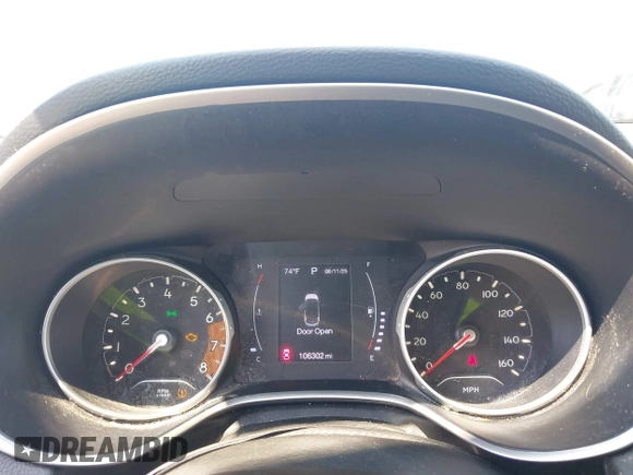 2018 Jeep Compass Sport with VIN 3C4NJDAB7JT235218, listed as a IAAI auction lot 42473771 with 106,302 mi miles and . Bid and sale history available at DreamBid. Image 7.