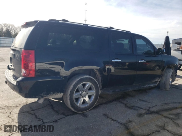 2010 GMC Yukon XL z VIN 1GKUKKE35AR211982, wystawiony jako Copart lot #43337575 z przebiegiem 246 457 mil mil oraz Szkoda całkowita • Salvage title. Historia ofert i sprzedaży dostępna na DreamBid. Obrazek 3.