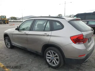 2015 BMW X1 xDrive28i with VIN WBAVL1C55FVY41749, listed as a IAAI auction lot 40977221 with 120,924 mi miles. Bid and sale history available at carsss.com. Image 14.