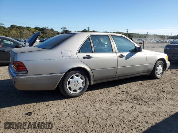 1994 Mercedes-Benz S 320 with VIN WDBGA32EXRA183306, listed as a Copart auction lot 76514554 with 158,814 mi miles and Clean Title. Bid and sale history available at DreamBid. Image 3.
