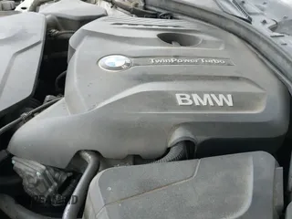 2019 BMW 4 Series 430i xDrive z VIN WBA4J3C58KBL06374, wystawiony jako IAAI lot #42881685 z przebiegiem 84 874 mil mil oraz . Historia ofert i sprzedaży dostępna na DreamBid. Obrazek 19.