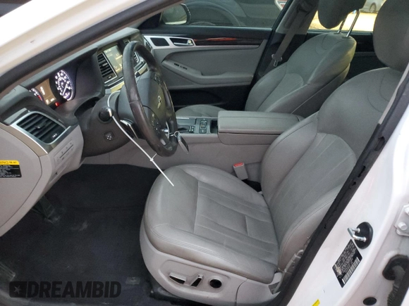 2017 Genesis G80 3.8L z VIN KMHGN4JE0HU171834, wystawiony jako Copart lot #47764005 z przebiegiem 86 389 mil mil oraz Szkoda całkowita • Salvage title. Historia ofert i sprzedaży dostępna na DreamBid. Obrazek 7.