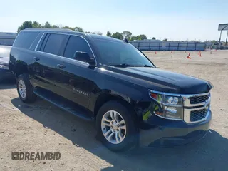 2020 Chevrolet Suburban LT z VIN 1GNSCHKC5LR102083, wystawiony jako IAAI lot #40551013 z przebiegiem 105 555 mil mil oraz . Historia ofert i sprzedaży dostępna na DreamBid. Obrazek 1.