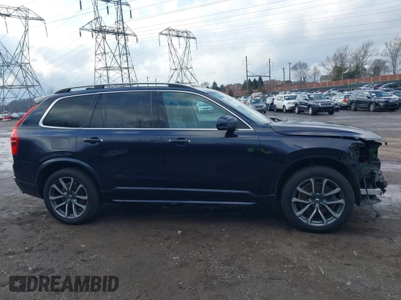 2017 Volvo XC90 Momentum with VIN YV4A22PK2H1141852, listed as a IAAI auction lot 41534159 with 118,473 mi miles. Bid and sale history available at carsss.com. Image 14.