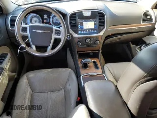 2013 Chrysler 300 Luxury Series with VIN 2C3CCASG8DH591205, listed as a Copart auction lot 42554345 with 101,789 mi miles and Salvage Title. Bid and sale history available at DreamBid. Image 8.
