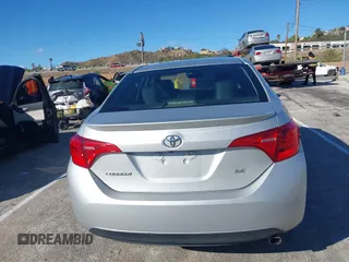 2017 Toyota Corolla L z VIN 2T1BURHE6HC953833, wystawiony jako IAAI lot #41708528 z przebiegiem 70 381 mil mil oraz . Historia ofert i sprzedaży dostępna na DreamBid. Obrazek 16.