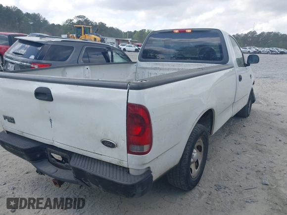 2004 Ford F-150 XL with VIN 2FTRF17W24CA02353, listed as a IAAI auction lot 41935141 with 306,280 mi miles and . Bid and sale history available at DreamBid. Image 4.