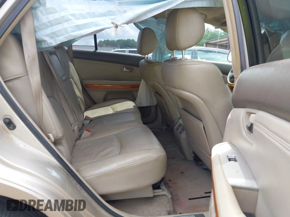 2005 Lexus RX 330 z VIN 2T2HA31U05C085370, wystawiony jako IAAI lot #42512890 z przebiegiem Nie podano mil oraz . Historia ofert i sprzedaży dostępna na DreamBid. Obrazek 8.