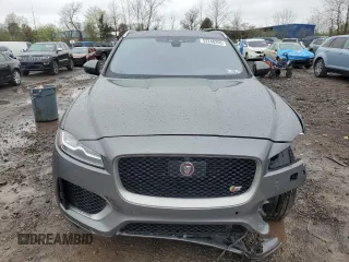 2018 Jaguar F-Pace S z VIN SADCM2FV9JA203808, wystawiony jako Copart lot #52248255 z przebiegiem 86 382 mil mil oraz Szkoda całkowita • Salvage title. Historia ofert i sprzedaży dostępna na DreamBid. Obrazek 5.