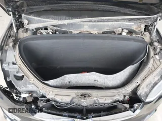 2017 Tesla Model X 90D z VIN 5YJXCAE21HF041207, wystawiony jako IAAI lot #41766065 z przebiegiem Nie podano mil oraz . Historia ofert i sprzedaży dostępna na DreamBid. Obrazek 10.