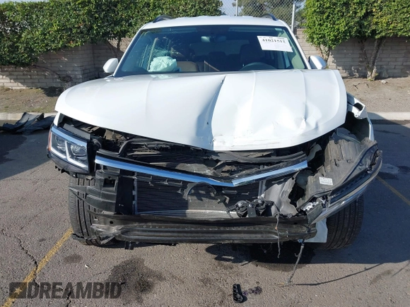 2023 Volkswagen Atlas SE z VIN 1V2WP2CA6PC533984, wystawiony jako IAAI lot #41021512 z przebiegiem 26 993 mil mil oraz . Historia ofert i sprzedaży dostępna na DreamBid. Obrazek 6.