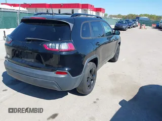 2019 Jeep Cherokee Latitude Plus with VIN 1C4PJMLB3KD321381, listed as a IAAI auction lot 42074933 with 181,575 mi miles and . Bid and sale history available at DreamBid. Image 4.